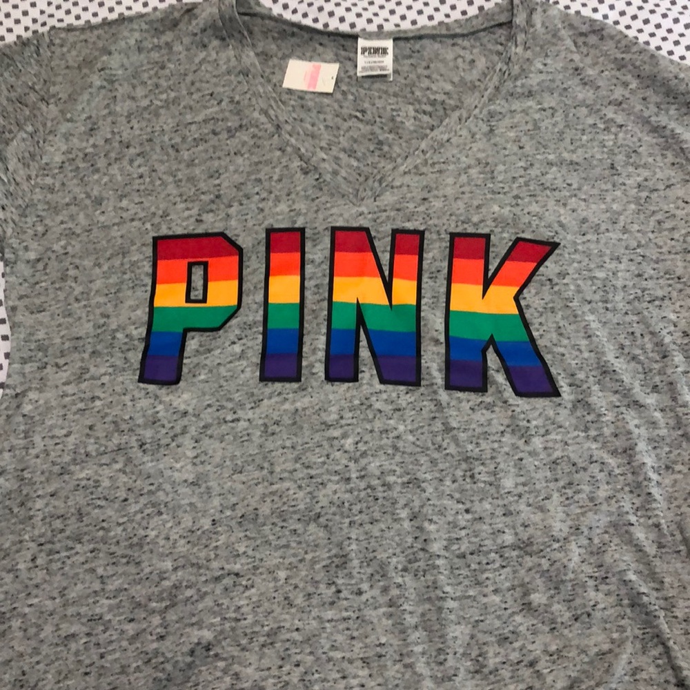 Pink tee